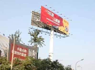 德安户外广告怎么做才能让人一眼记住？